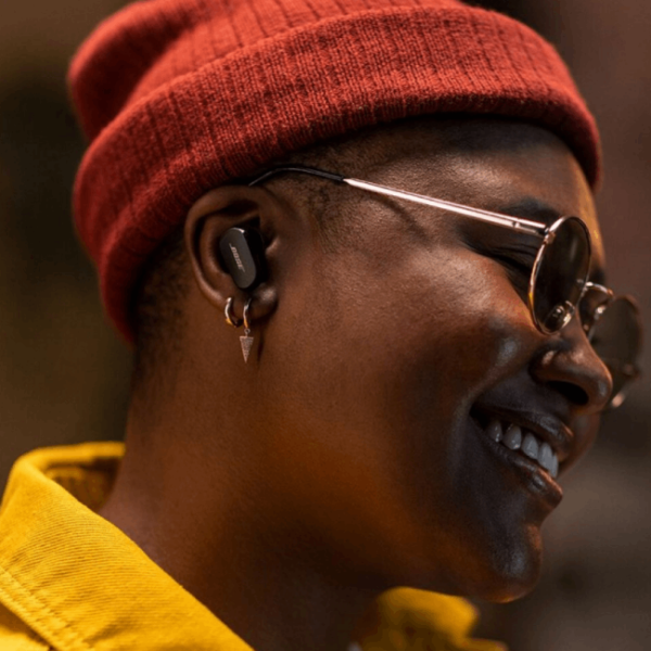 Bose QuietComfort II Noise Cancelling Wireless Earbuds - Image 7